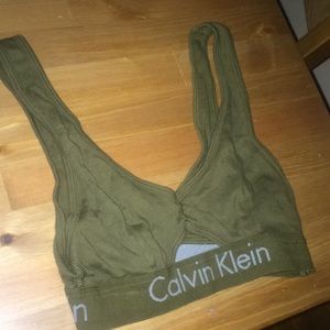 Calvin Klein Sports Bra